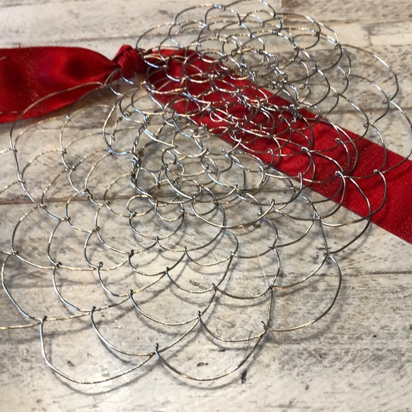 THE DAHLIA BLOOM ARRANGER! - Picture 7 of 8